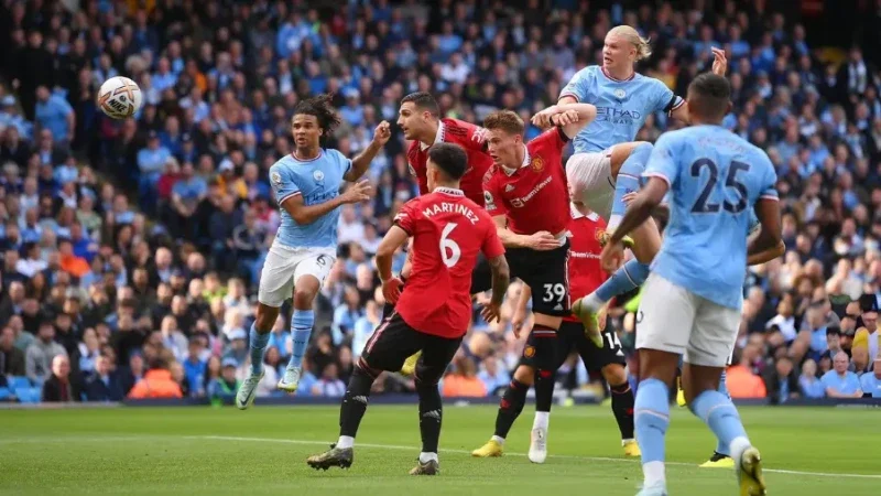 Man City đấu với Man Utd 01